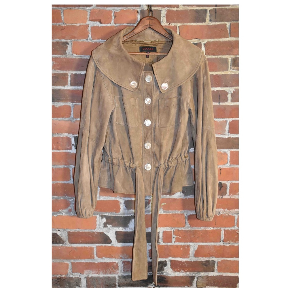 ESCADA GORGEOUS Tan Leather Gorgeous Bomber Spring Jacket Goat Suede Leather